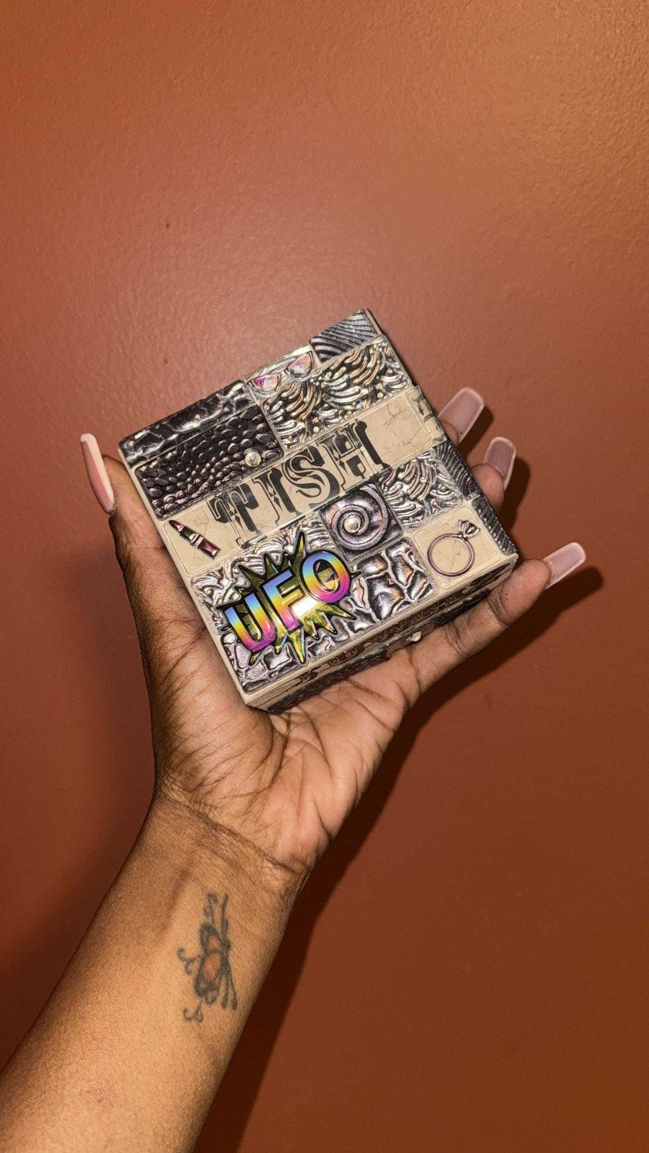JB STASH BOX 2024